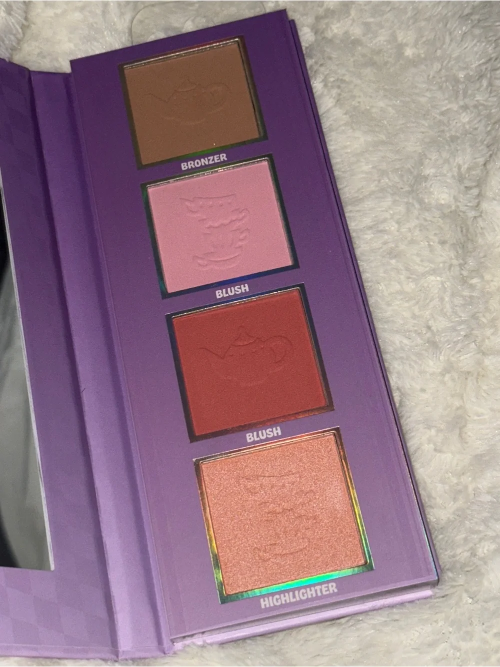 Disney Alice in Wonderland Palette - Purple & Blue Artwork